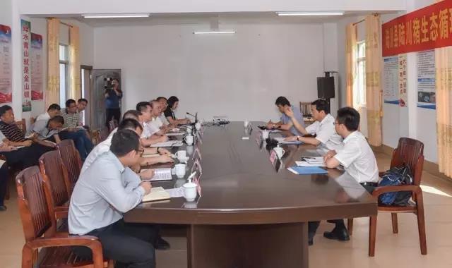 5949d7b8ceb6e.jpg 項(xiàng)目座談會(huì)現(xiàn)場.jpg