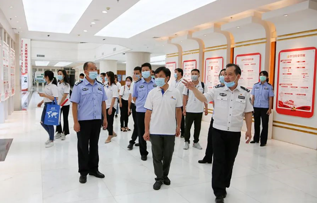 5ee283b572b58.png 1.png